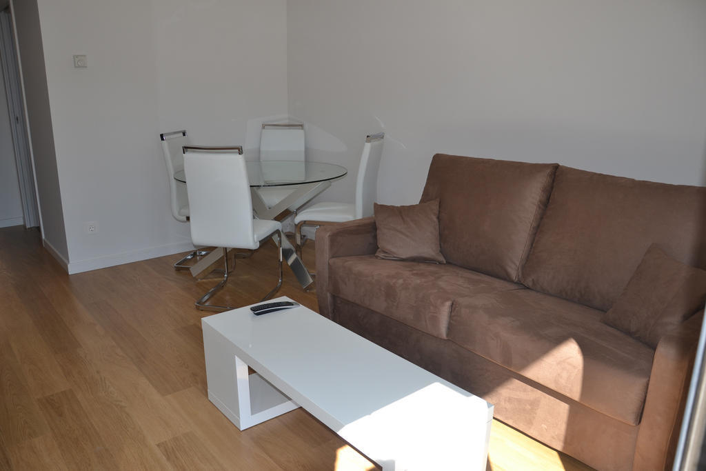Costa Quebrada Apartamentos Soto de la Marina Ruang foto